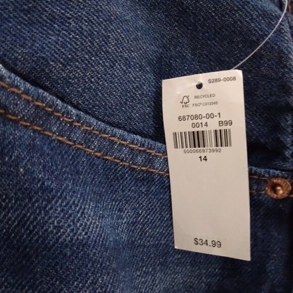 Old Navy | NWT Denim High Rise 5" Inseam Jean Shorts | Size 14 - Picture 6 of 8